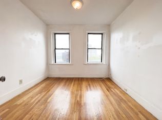 98 Myrtle St APT 5, Boston, MA 02114