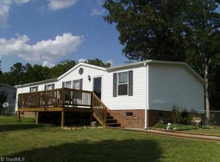 2306 Greenbrook Dr, Trinity, NC 27370