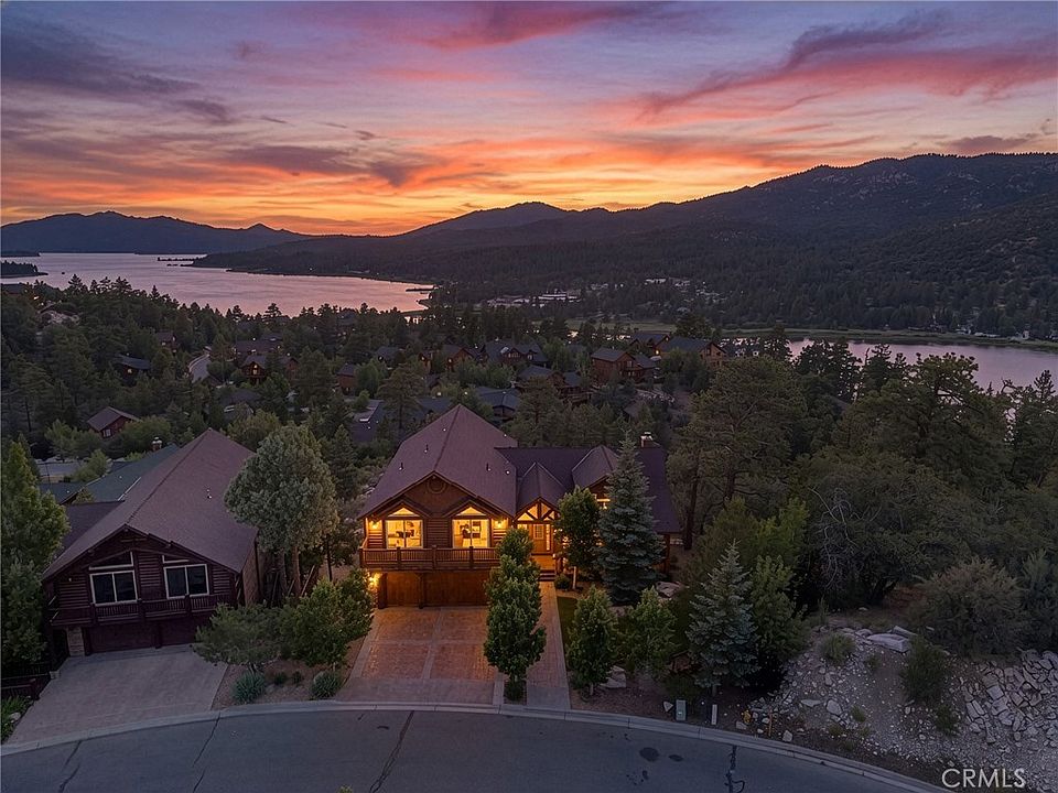 1st image of 438 Starlight Cir