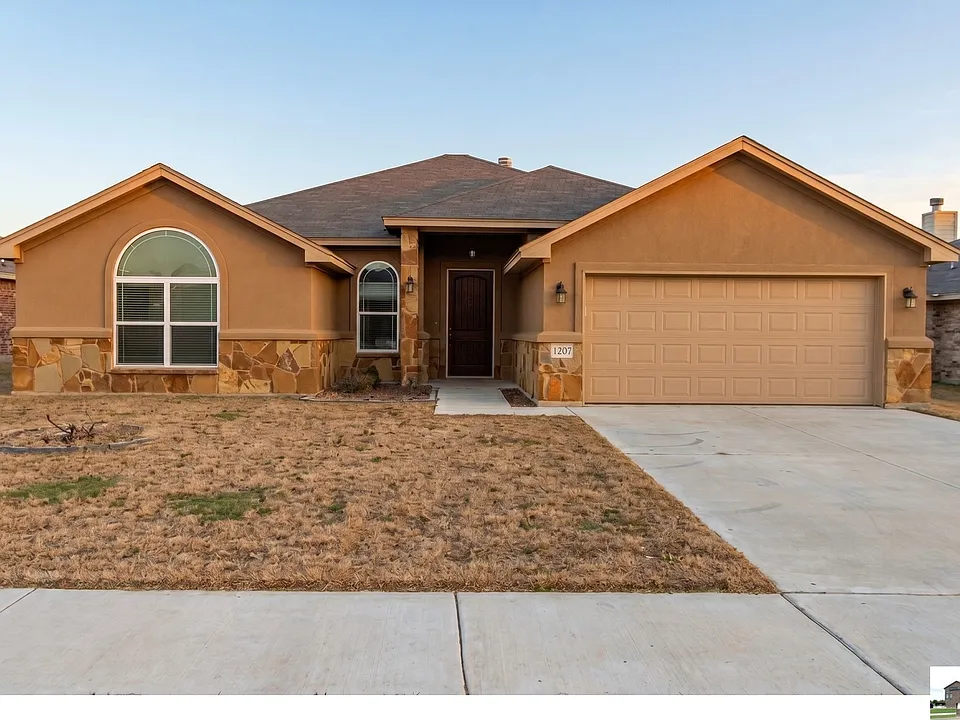 1207 Liberation Ln