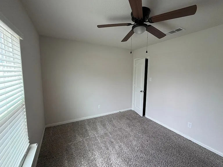 4247 Possumhaw Dr — Photo 17