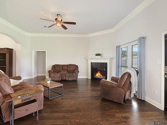 5th image of 41485 Creekstone Ave