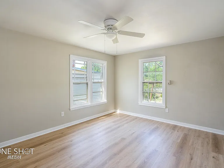 1934 Portland Ave — Photo 18