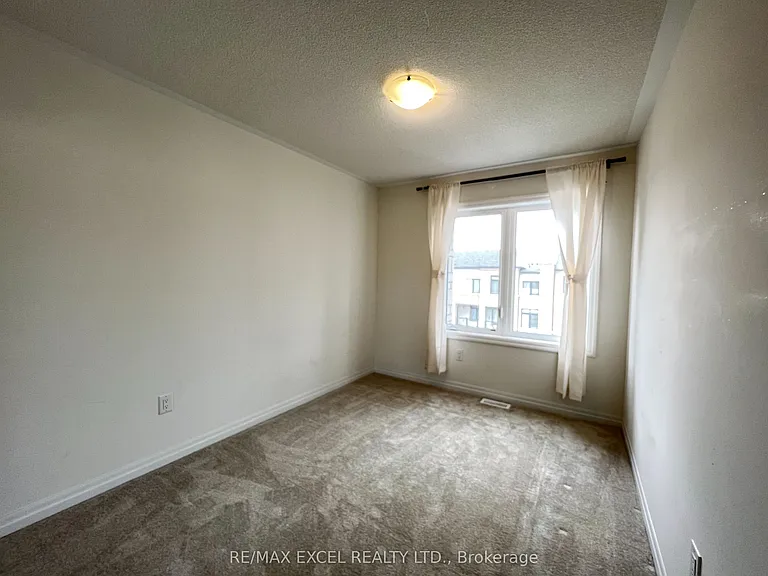 251 Vivant St — Photo 13