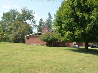 498 Spring St, Ripley, WV 25271