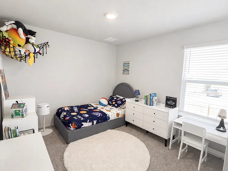 3719 Addison St — Photo 20