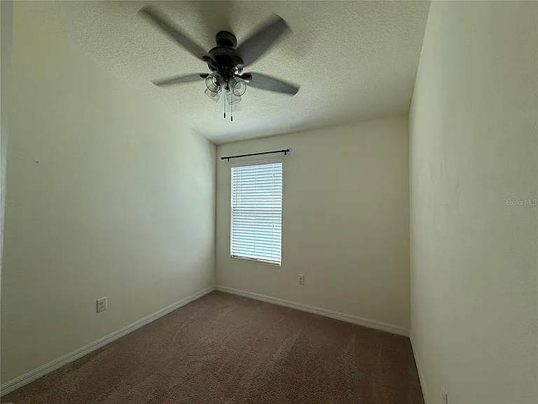 6843 40th Ln N — Photo 12