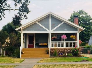 407 Oak St, Silverton, OR 97381