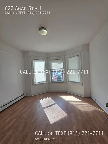 622 Agar St Photo 1