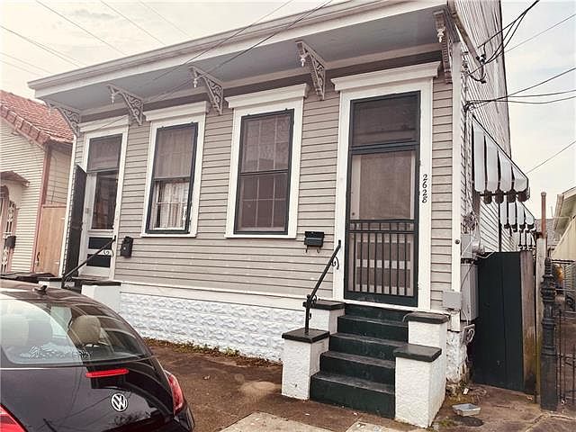 1st image of 2628 Dauphine St