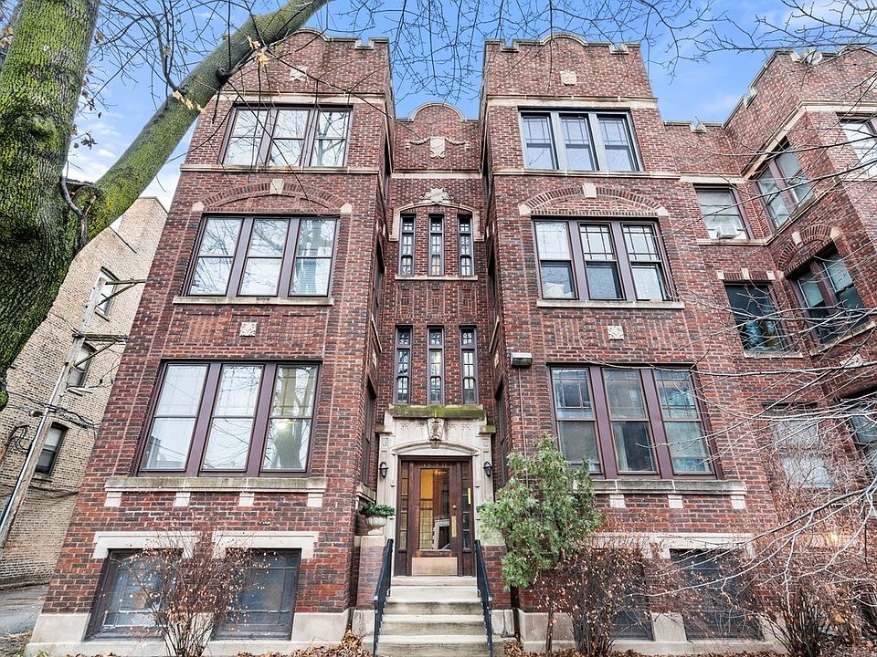1st image of 6811 N Greenview Ave APT 1