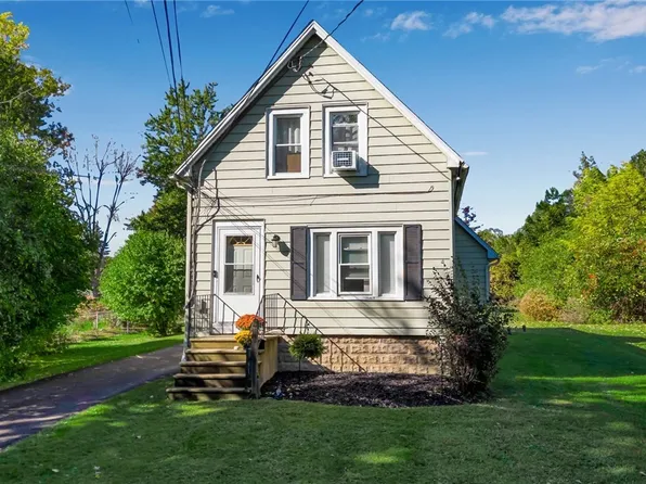 4022 Sheldon Rd, Buffalo, NY 14219