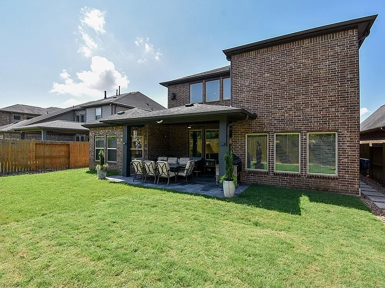 22126 Grand Mist Dr — Photo 47