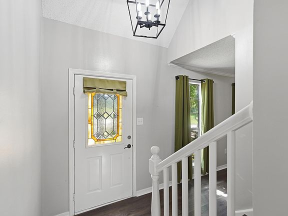 5th image of 311 Nix Rd