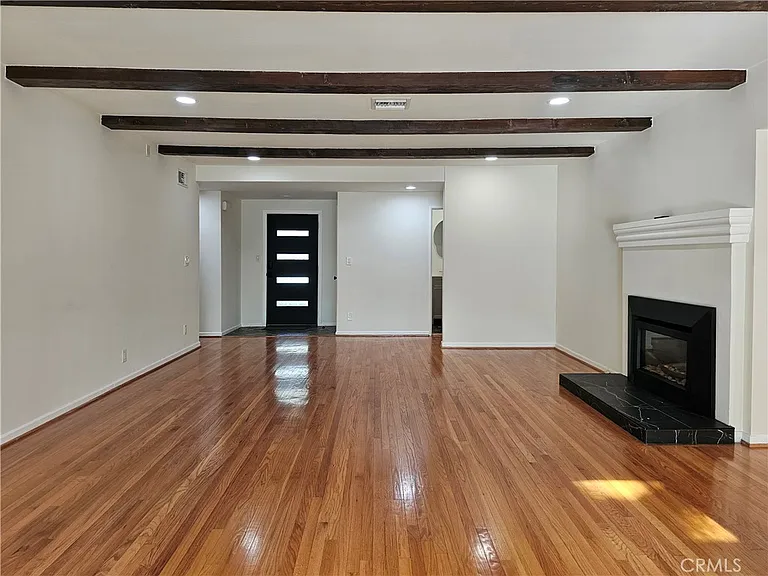 4559 Don Pio Dr — Photo 3