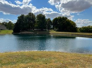 119 Twin Maple Ct, Highland, IL 62249