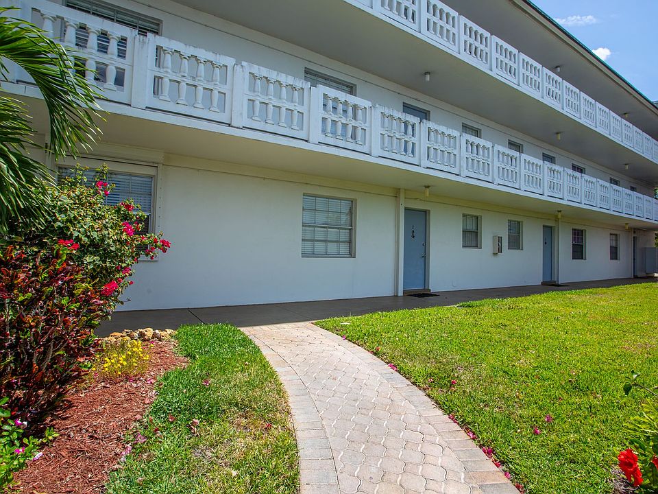 Vista Palms Condominiums 315 Saint Andrews Blvd Naples, FL Zillow