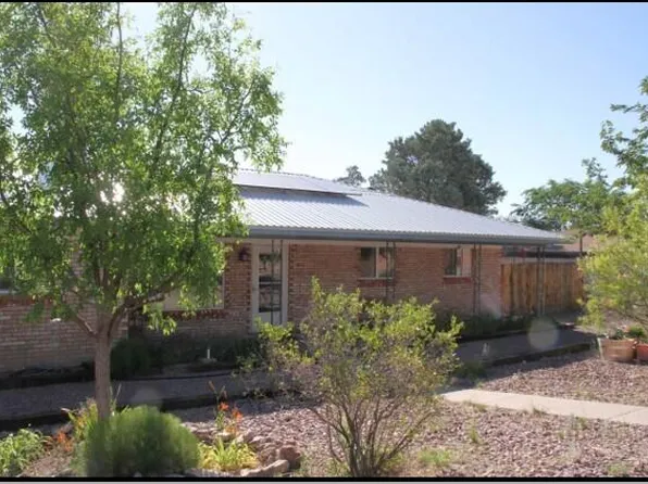 122 Mustang Dr, Socorro, NM 87801
