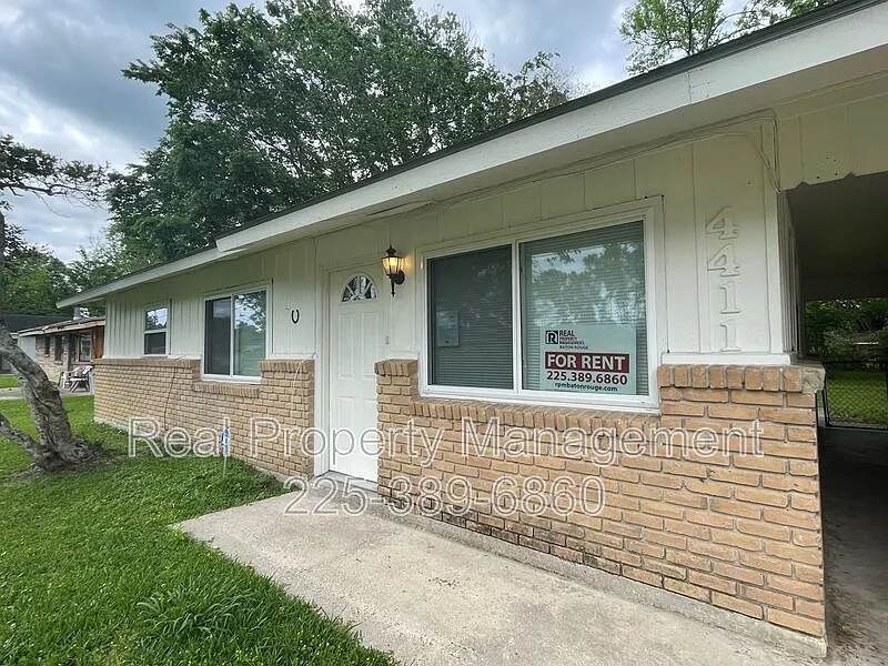 4411 Baker Blvd