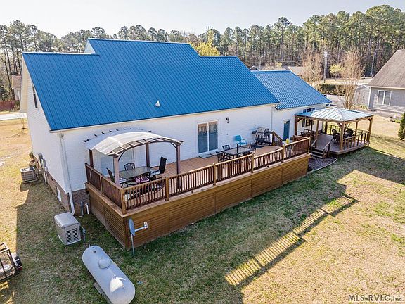 4th image of 1335 Lindy Rd