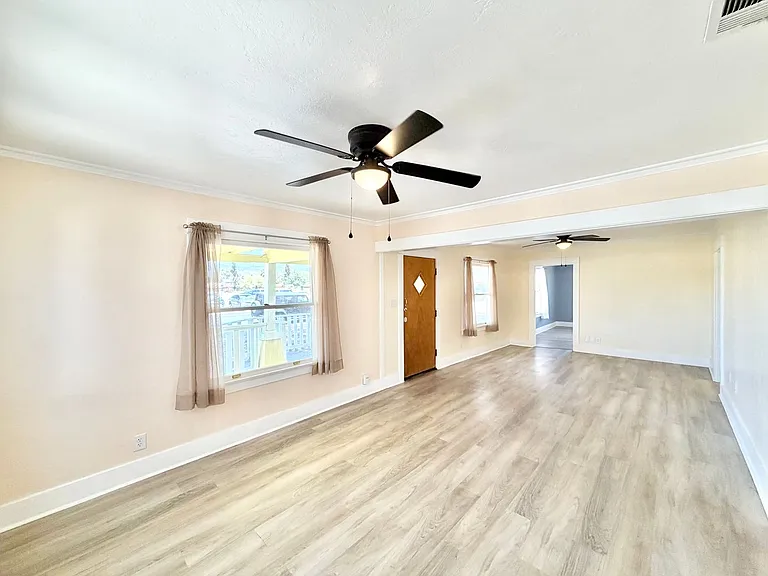 41861 Acacia Ave — Photo 6