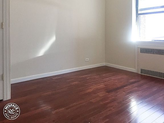 2nd image of 20 Crooke Ave #7F