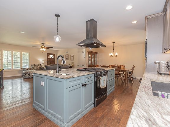 5th image of 11111 Karendale Ct