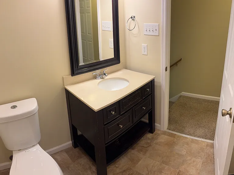 1101 Burning Tree Ln — Photo 23