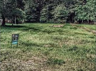 11386 Lorraine Rd, Gulfport, MS 39503