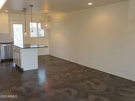 3rd image of 3426 N 37th St APT 02