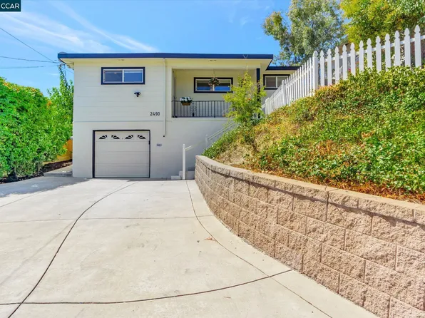 2490 Birch St, Martinez, CA 94553