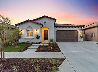 2933 Moody Ave, Clovis, CA