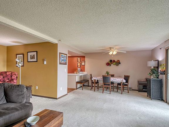 5th image of 1111 W 6th Ave APT 104