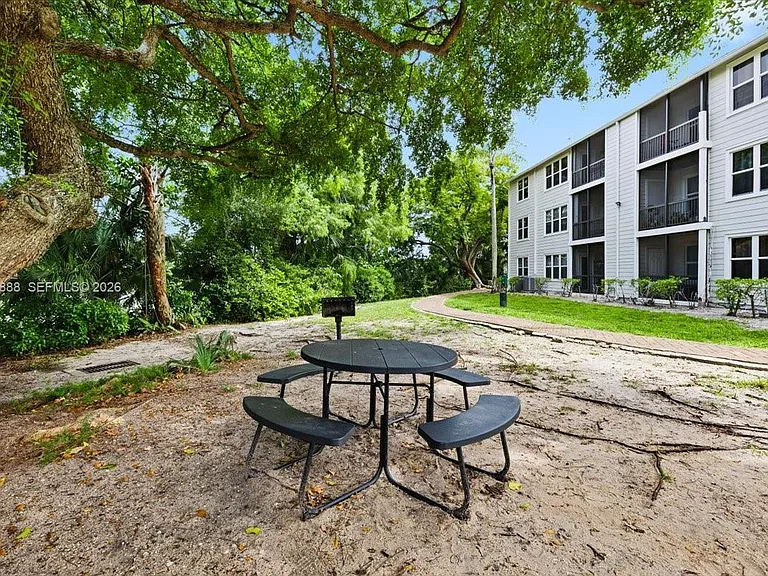 2303 N Congress Ave #27 — Photo 22