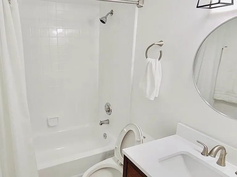 4124 Pershing Pointe Pl — Photo 14