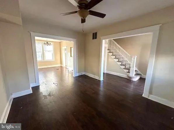 2431 W Mosher St, Baltimore, MD 21216