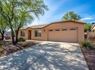7715 W Shining Moon Way, Tucson, AZ 85743