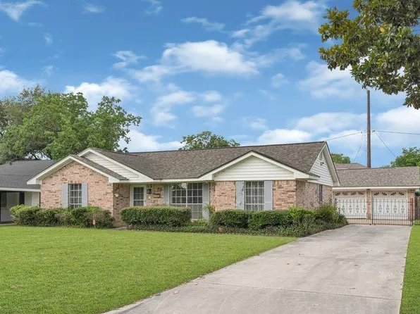 4910 Teton St, Houston, TX 77033