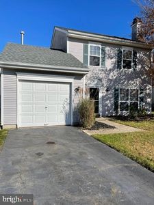 49 Arrowhead Dr, Burlington, NJ, 08016