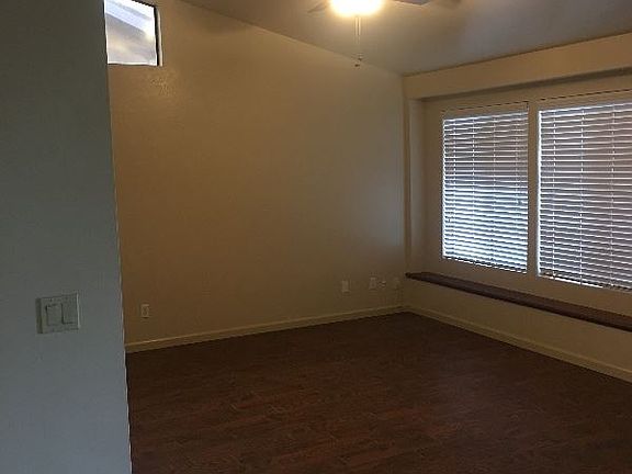 3rd image of 4819 W Cypress Ave