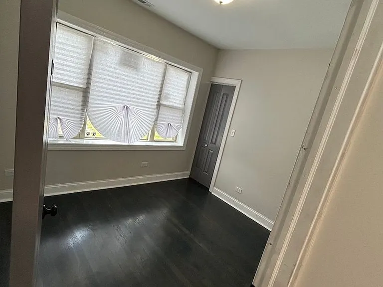 7730 S Cornell Ave #3 — Photo 64