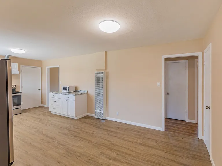 1740 Van Ct — Photo 9