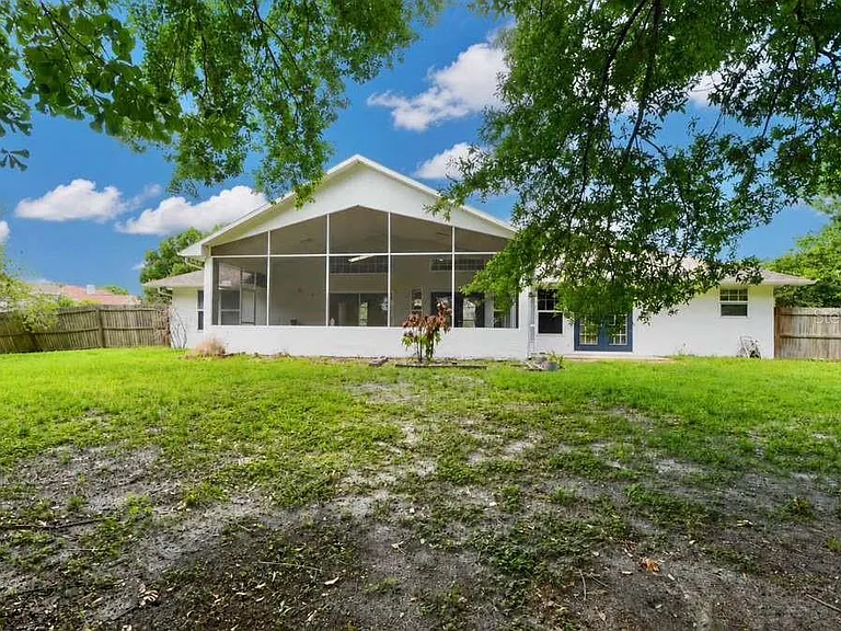 2396 Nightingale Ln — Photo 28
