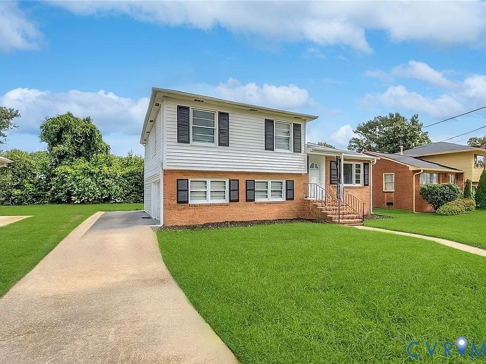 1st image of 20237 Sheffield Pl