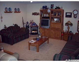 2nd image of 1020 Ness Dr