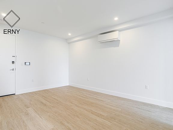 5th image of 2510 Bedford Ave #4L