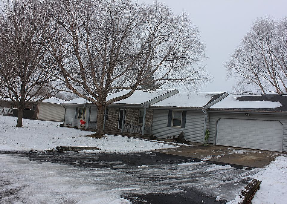 606 High Hill Rd, Philo, IL 61864 Zillow