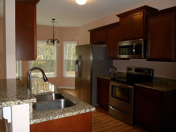 Kitchen & Breakfast Nook