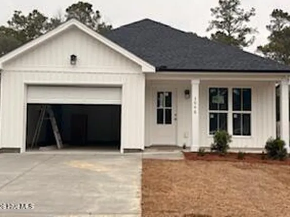 3046 Oak Drive SW, Shallotte, NC 28470