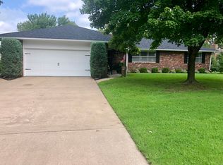 133 Par Ln, Carl Junction, MO 64834